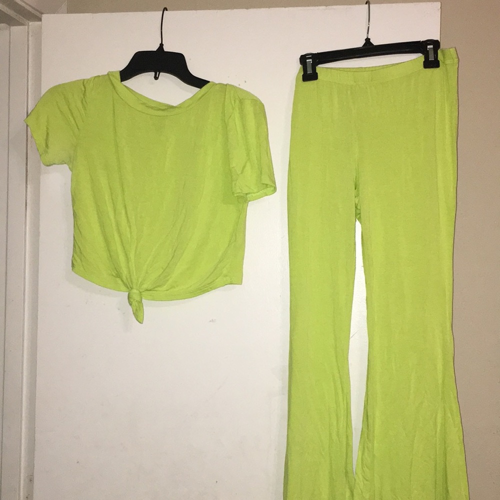 Women’s 2 piece set